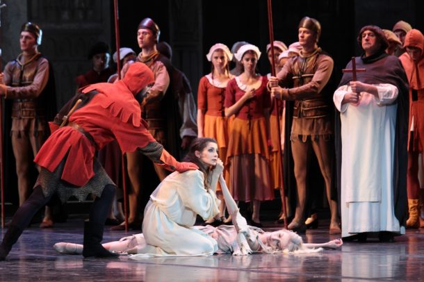 МАМТ показал 1000-е представление балета «Эсмеральда»